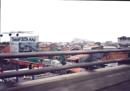jakarta_from_the_freeway